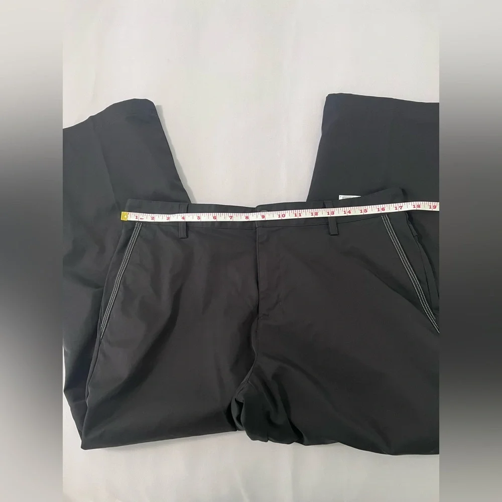Vintage Adidas Men’s Golf Athletic pants Black Size 34X30‎